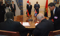 Friendship and Cooperation Between Cuba and Angola Consolidating and Growing